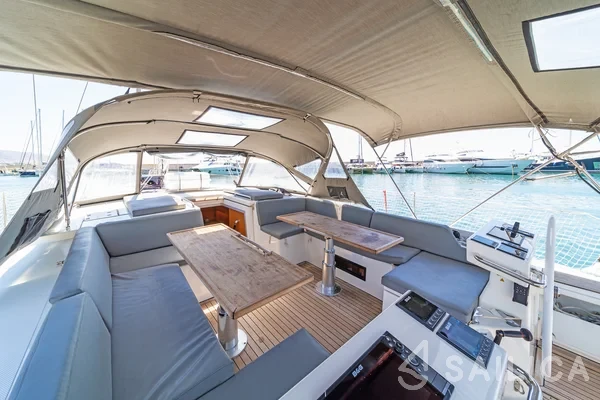Bavaria C57 - Yacht Charter Sailica