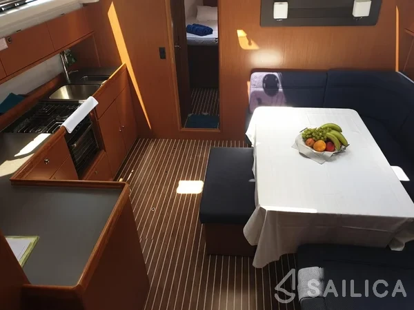 Bavaria 46 Cruiser - Yacht Charter Sailica
