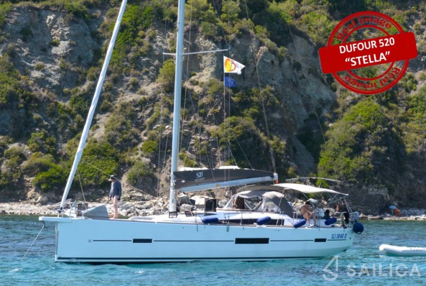 Dufour 520 GL - Yacht Charter Sailica