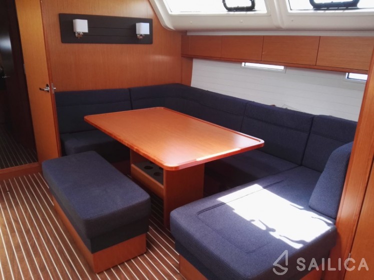 Bavaria 51 Cruiser - Yacht Charter Sailica