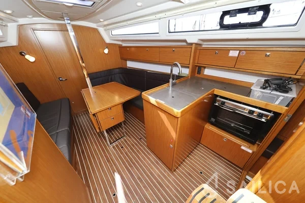 Bavaria 34 Cruiser - Yacht Charter Sailica