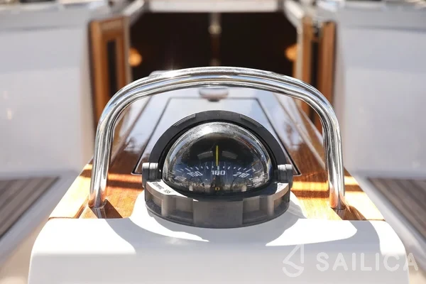 Bavaria 34 Cruiser - Yacht Charter Sailica