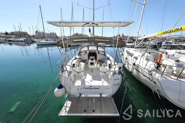 Bavaria 34 Cruiser - Yacht Charter Sailica