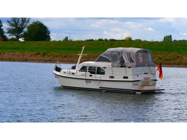 Grand Sturdy 35.0 AC - Yacht Charter Sailica