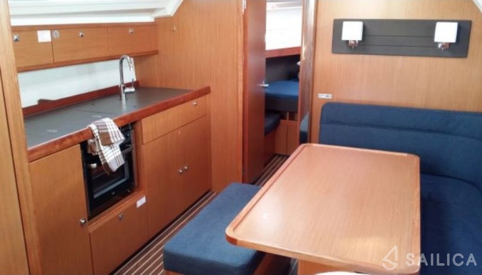 Bavaria 41 Cruiser - Yacht Charter Sailica