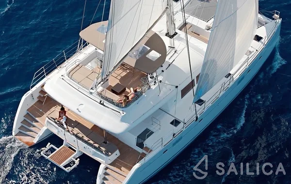 Lagoon 560 S2 - Yacht Charter Sailica