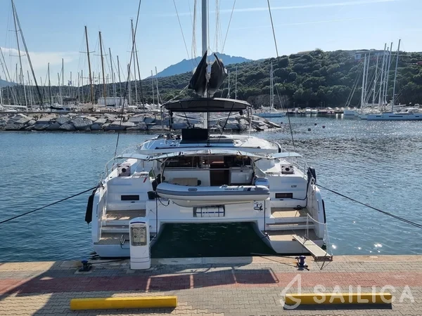 Lagoon 46  - Yacht Charter Sailica