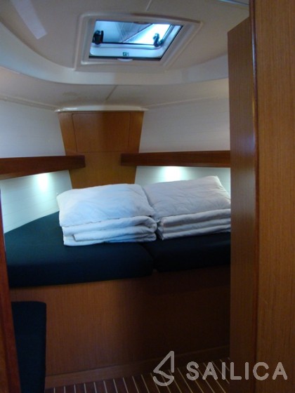 Bavaria 36 Cruiser - Yacht Charter Sailica