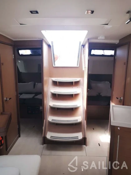 Oceanis 46.1 - Yacht Charter Sailica