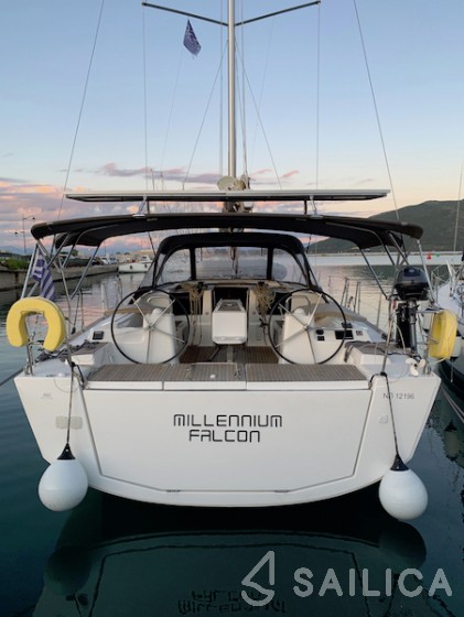 Dufour 460 GL - Yacht Charter Sailica