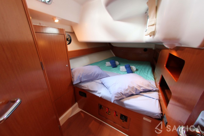 Cyclades 50.5 - Yacht Charter Sailica