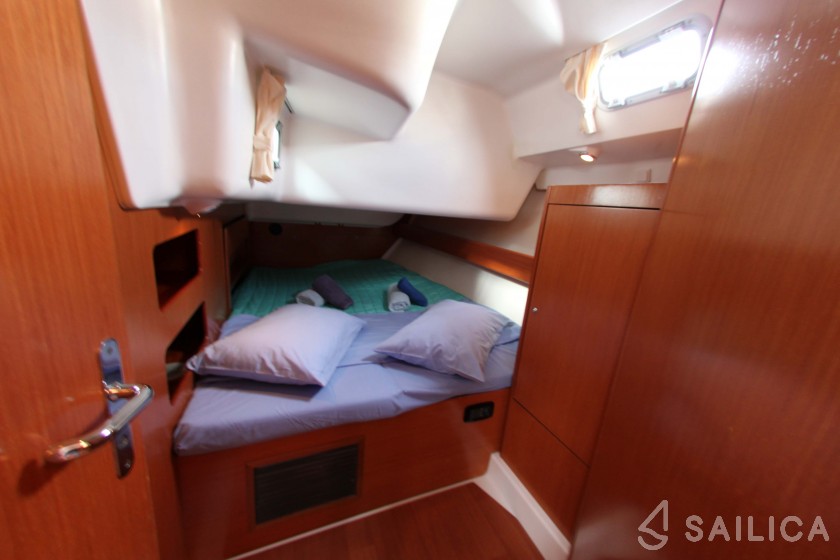 Cyclades 50.5 - Yacht Charter Sailica