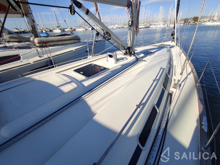 Bavaria 44 - Yacht Charter Sailica
