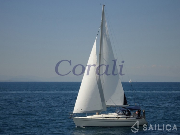 Bavaria 37 - Yacht Charter Sailica