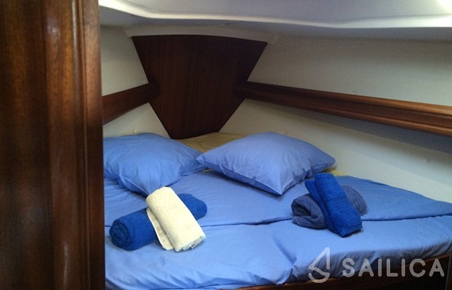Bavaria 37 - Yacht Charter Sailica