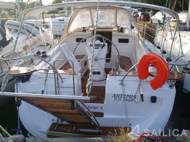 Elan 384 Impression - Yacht Charter Sailica