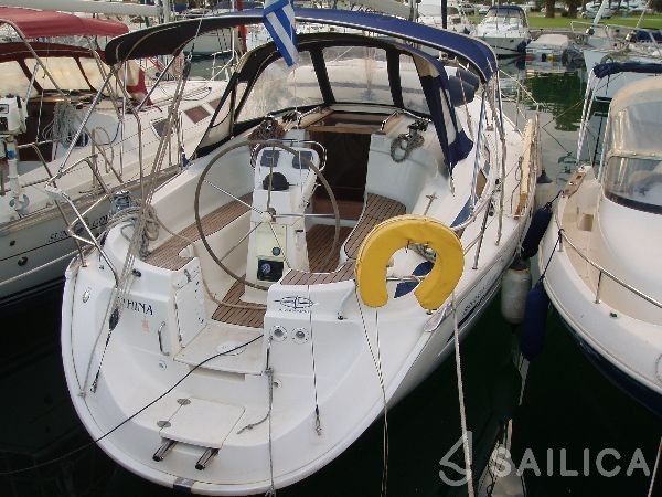 Bavaria 32 Cruiser - Yacht Charter Sailica