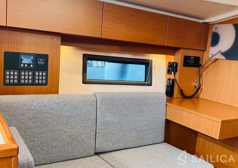 Bavaria C38 - Yacht Charter Sailica