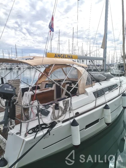 Dufour 412 GL - Yacht Charter Sailica