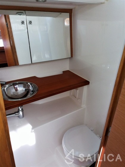 Dufour 412 GL - Yacht Charter Sailica