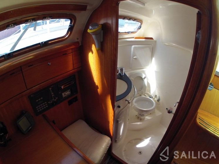 Bavaria 30 Cruiser - Yacht Charter Sailica