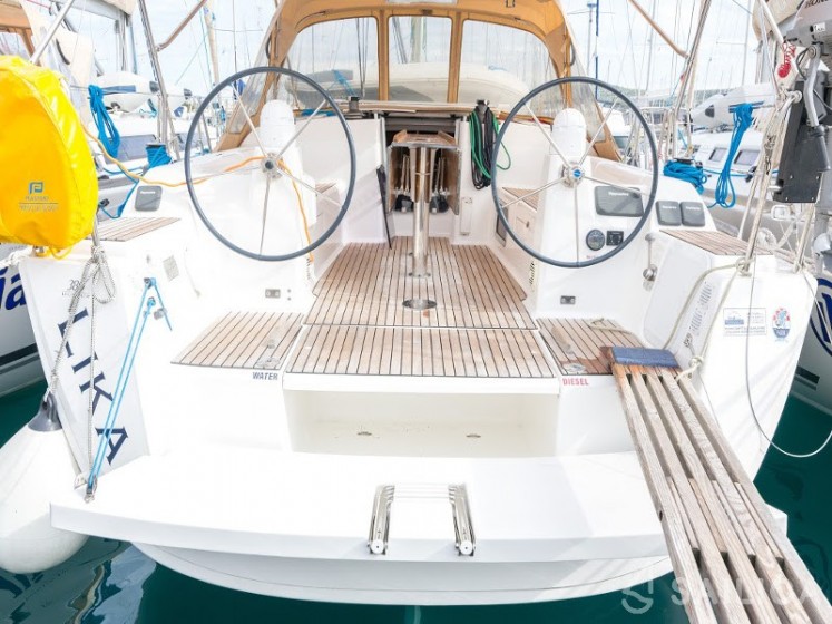 Dufour 380 - Yacht Charter Sailica