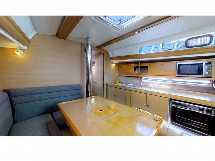 Dufour 380 - Yacht Charter Sailica