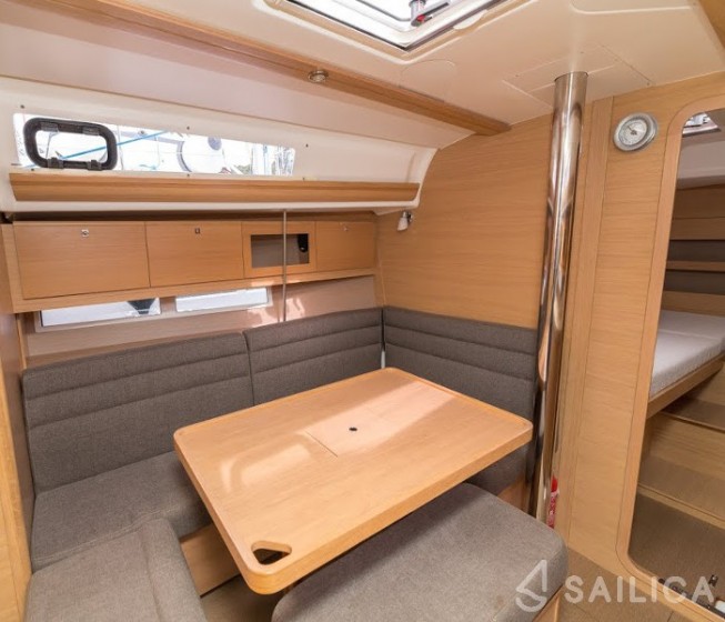 Dufour 380 - Yacht Charter Sailica