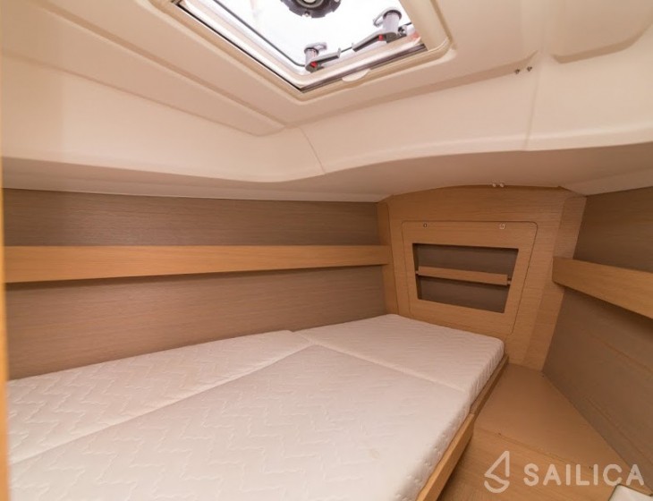 Dufour 380 - Yacht Charter Sailica