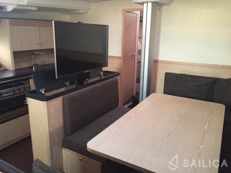 Hanse 575 - Yacht Charter Sailica