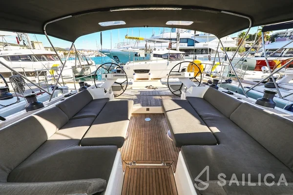 Hanse 575 - Yacht Charter Sailica