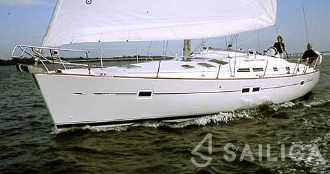 Oceanis 423 - Yacht Charter Sailica