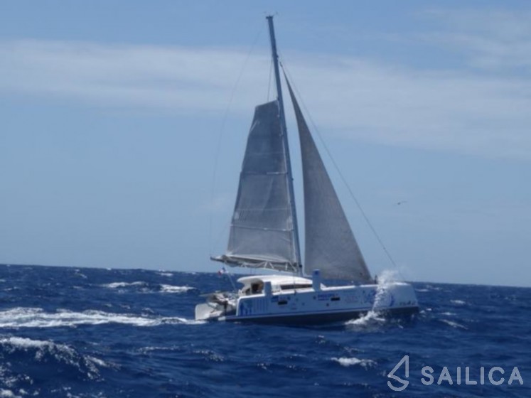TS 42 - Yacht Charter Sailica