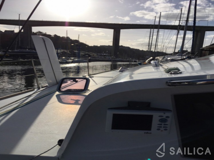 TS 42 - Yacht Charter Sailica