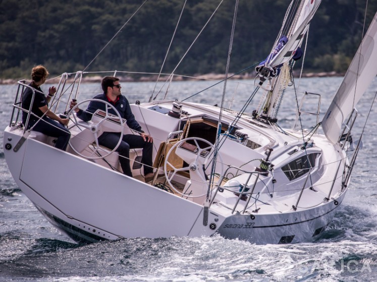 Salona 380 - Yacht Charter Sailica
