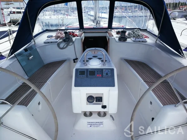 Gib Sea 51 - Yacht Charter Sailica