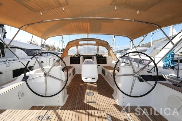 Dufour 460 GL - Yacht Charter Sailica