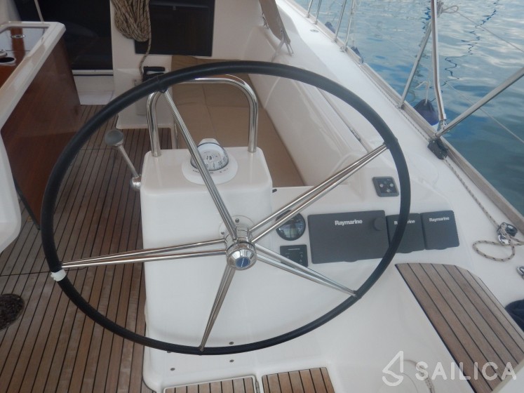 Dufour 460 GL - Yacht Charter Sailica