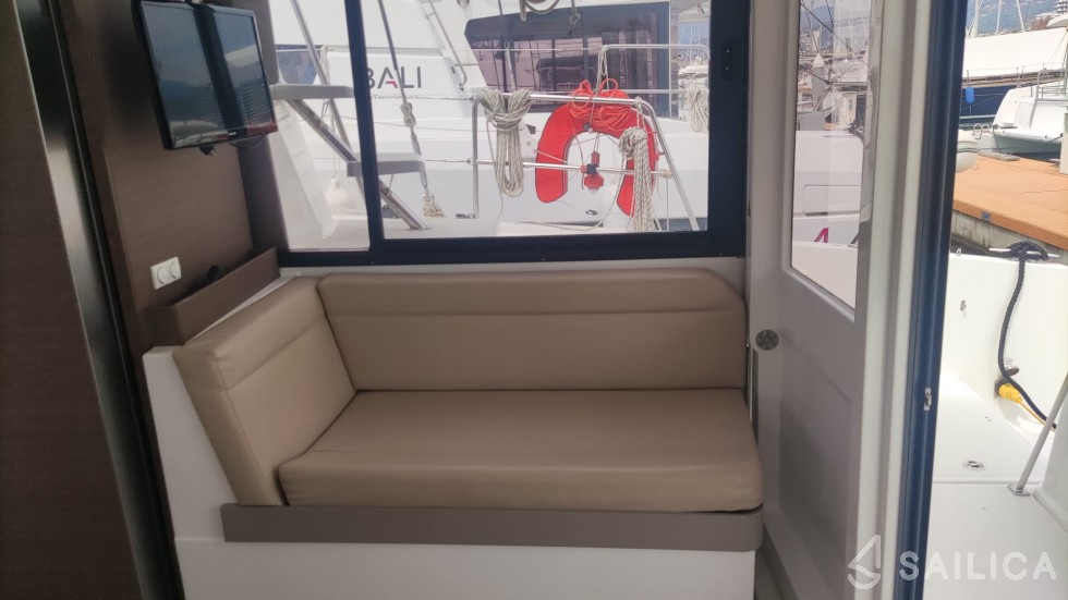 Bali 4.3 - Yacht Charter Sailica