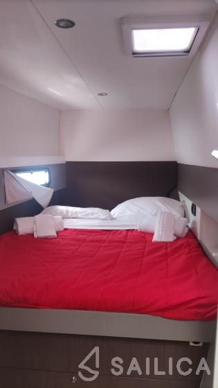 Bali 4.3 - Yacht Charter Sailica
