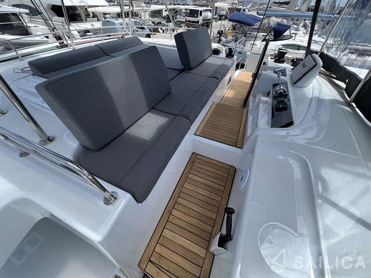 Lagoon 46  - Yacht Charter Sailica
