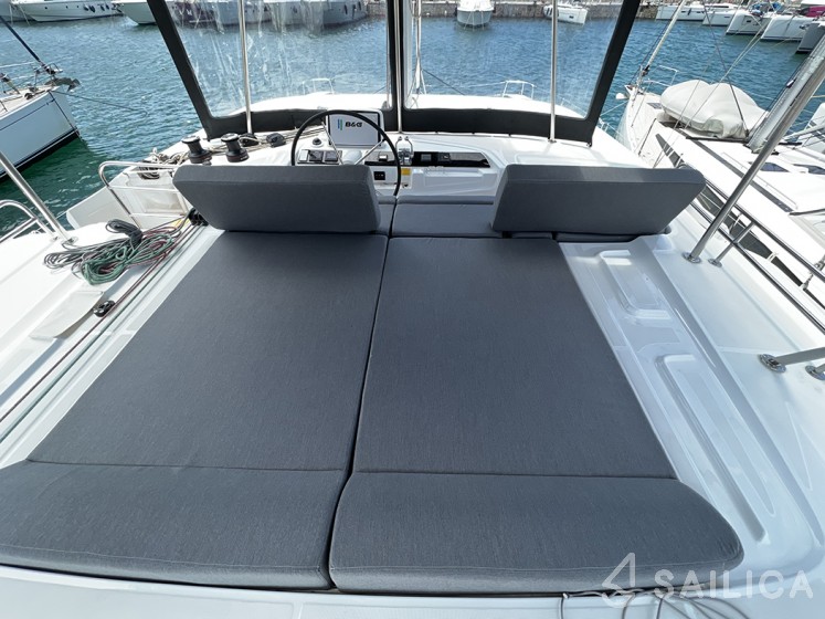 Lagoon 46  - Yacht Charter Sailica