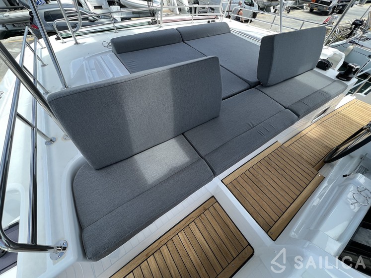 Lagoon 46  - Yacht Charter Sailica