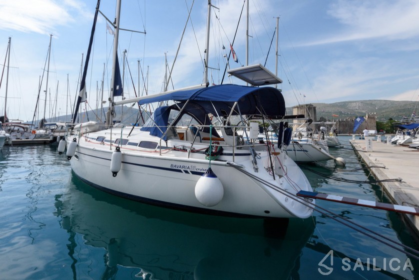 Bavaria 33 Cruiser - Yacht Charter Sailica
