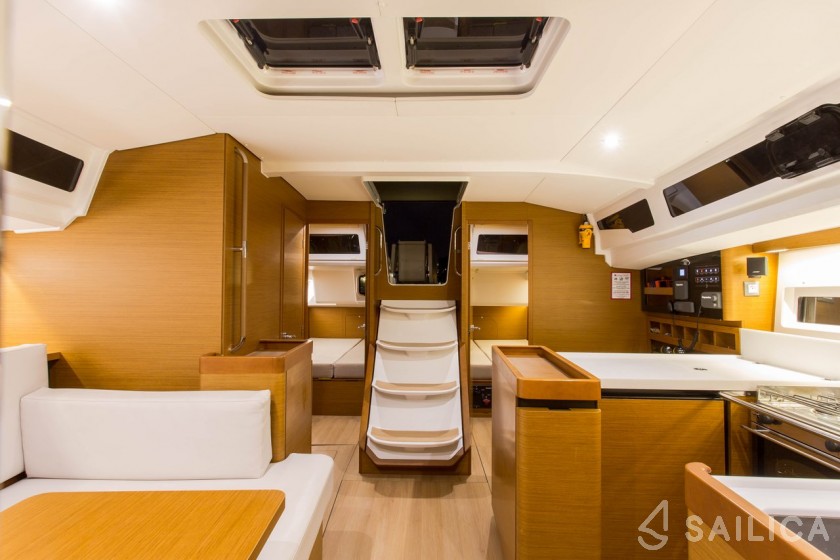 Sun Odyssey 440 - Yacht Charter Sailica