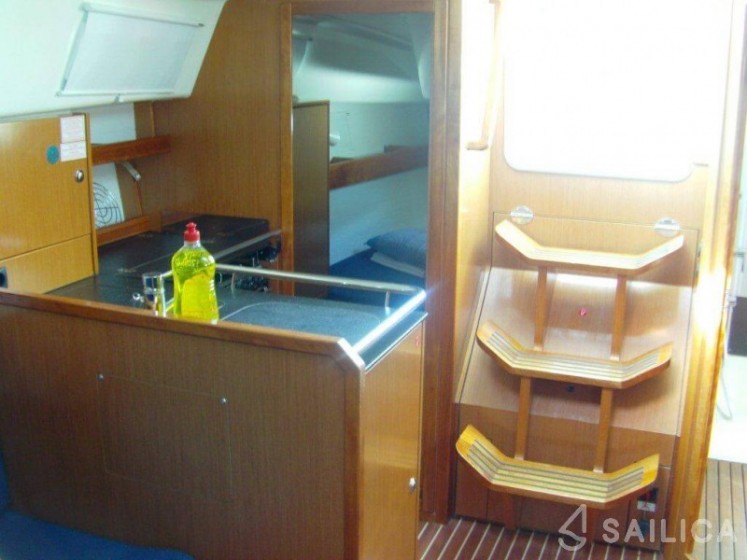 Bavaria Cruiser 32 - Yacht Charter Sailica