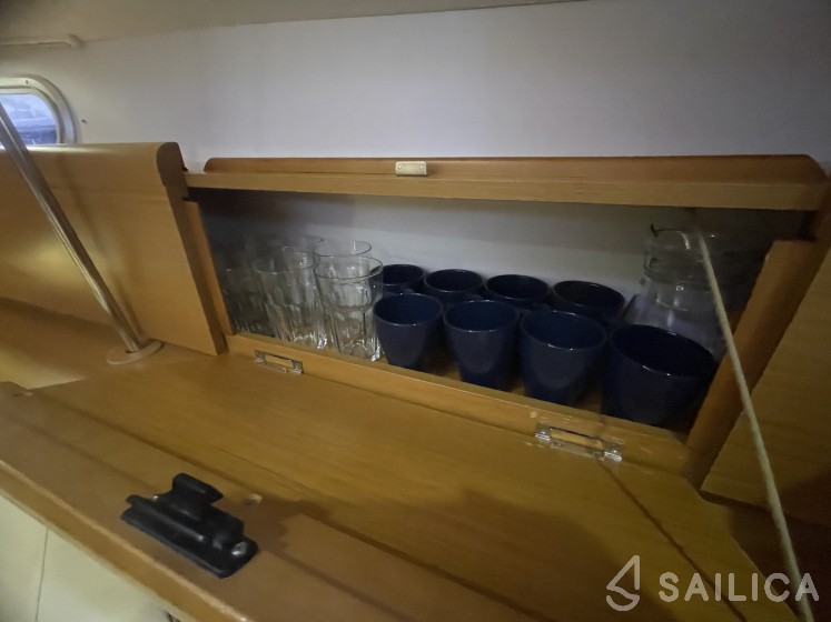 Sun Odyssey 36i - Yacht Charter Sailica