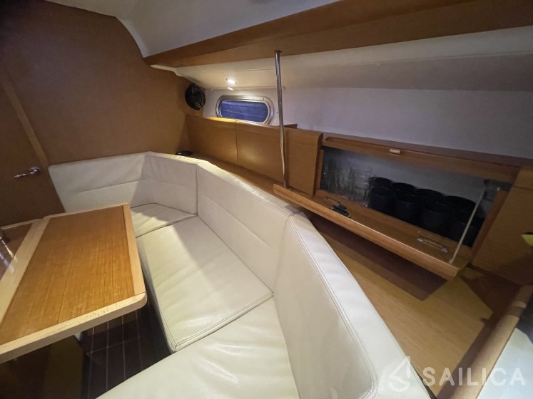 Sun Odyssey 36i - Yacht Charter Sailica