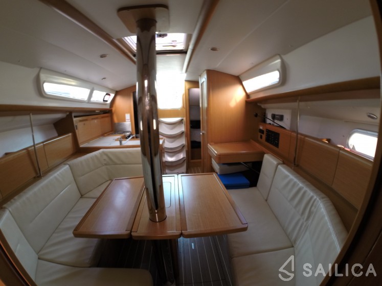 Sun Odyssey 36i - Yacht Charter Sailica