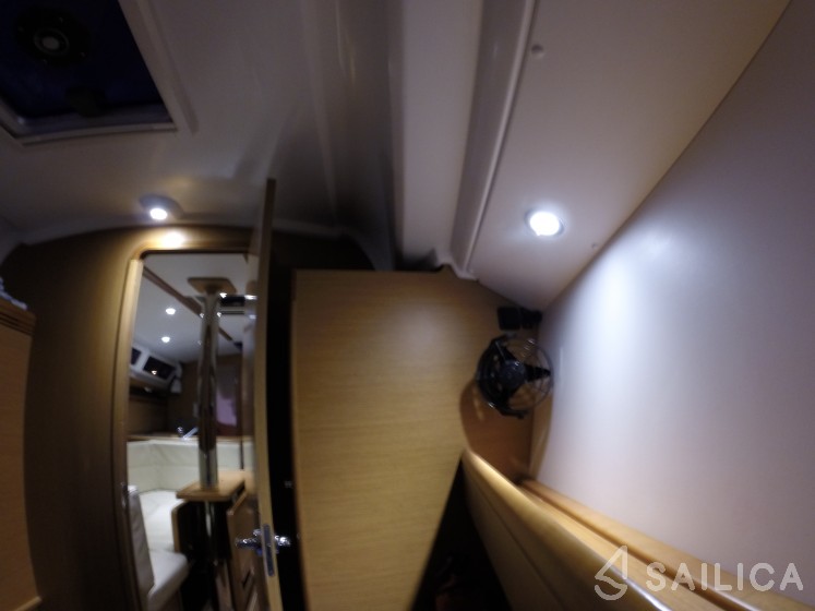 Sun Odyssey 36i - Yacht Charter Sailica